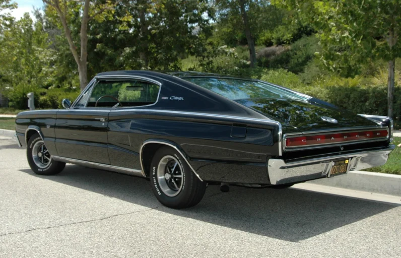 Vehicle image 70
